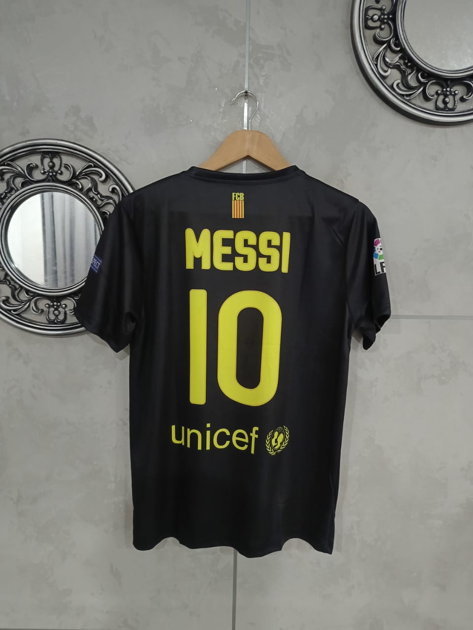 FC BARCELONA 2011-12 AWAY KIT PREMIUM EMBROIDERY